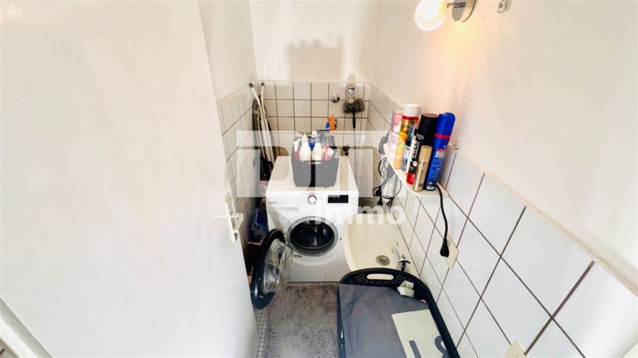 Wohnungspaket 3 Zimmer + Apartment mit Balkon, Panoramablick in Traumlage - WE1 ehemals Bad / Jetzt Waschmaschinenraum